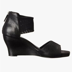 Eileen Fisher Corona Mid-Wedge Black LeatherSandals Size 6.5 NWOT